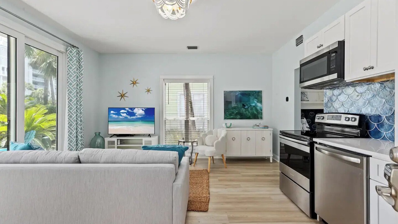 Photo of Kitchen in Crystal Shores