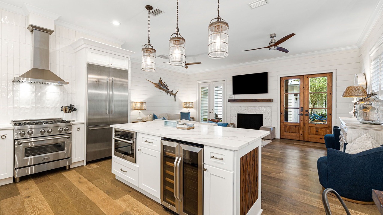 Photo of Kitchen in White's Gulfview