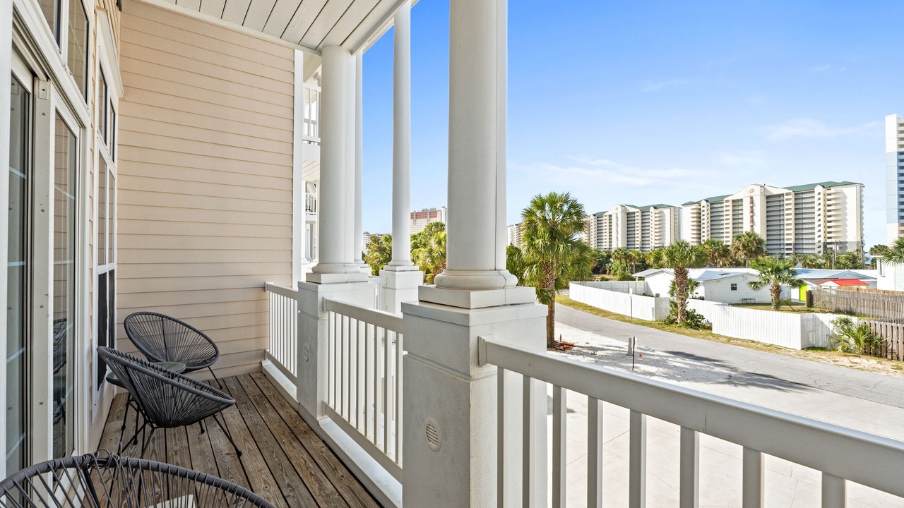 Photo of Patio Balcony in Long Beach