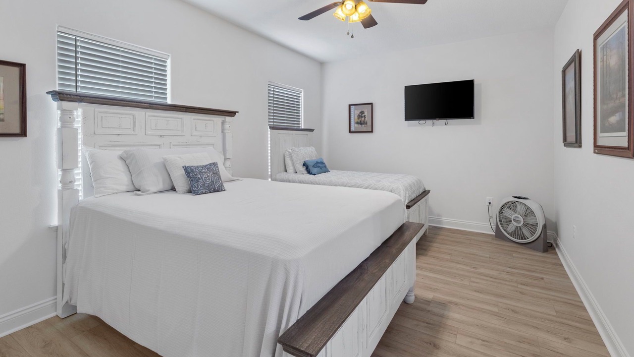 Photo of Others in Hackberry
