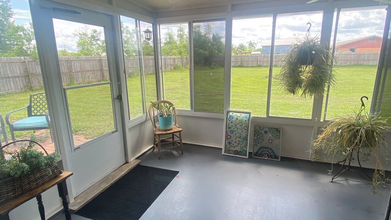 Photo of Outdoor in Thomas Drive
