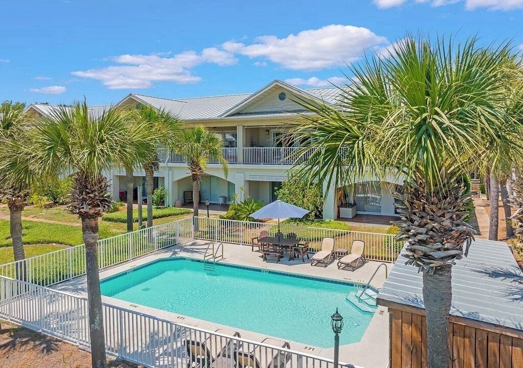 Photo of Outdoor in Miramar Beach