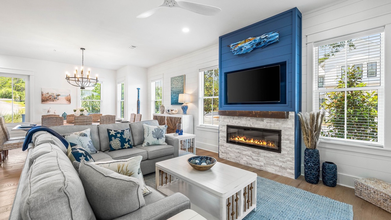 Photo of Livingroom in Lakeside at Blue Mountain Beach