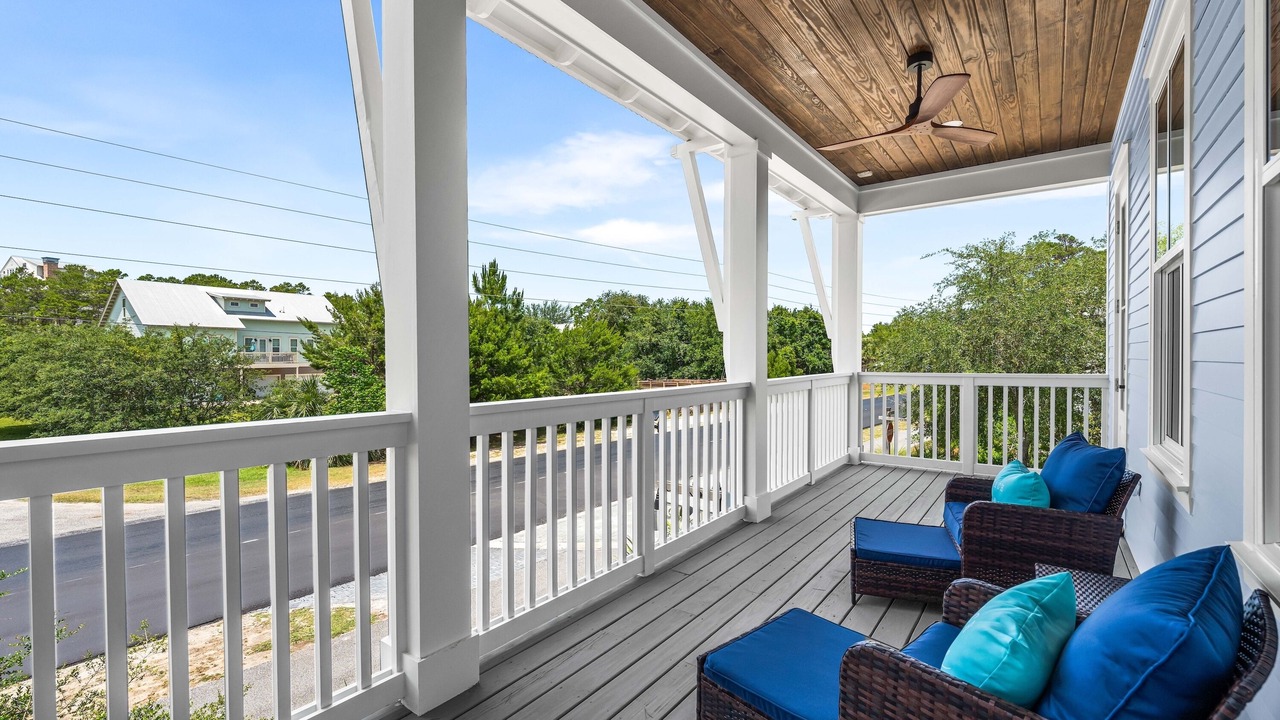 Photo of Outdoor in Lakeside at Blue Mountain Beach