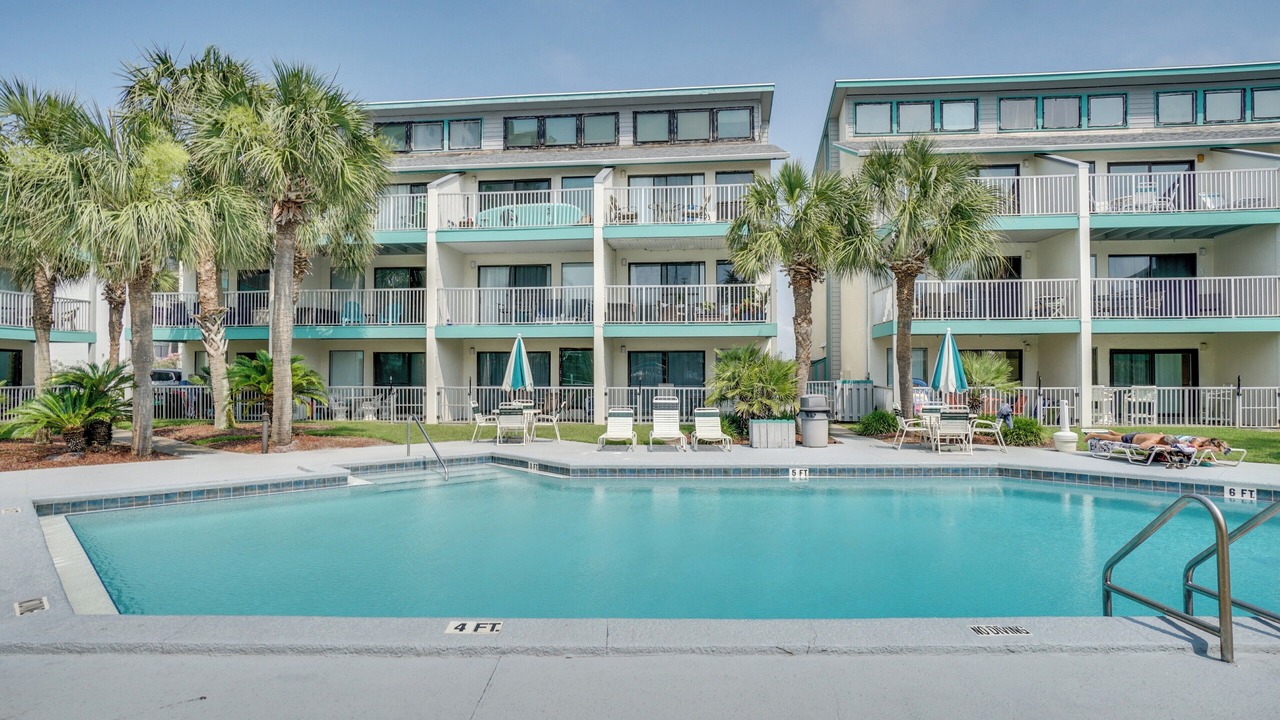 Photo of Outdoor in Biltmore Beach