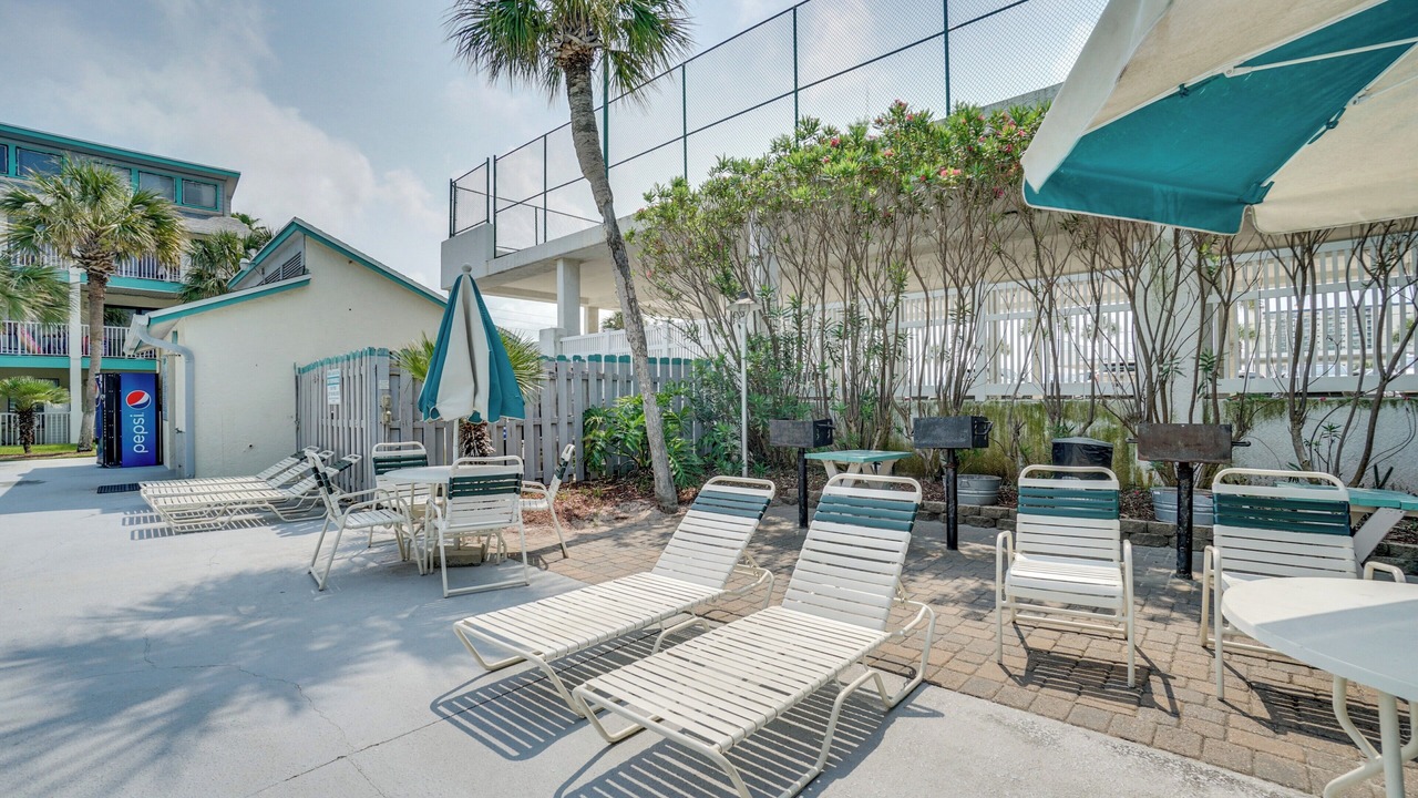 Photo of Outdoor in Biltmore Beach