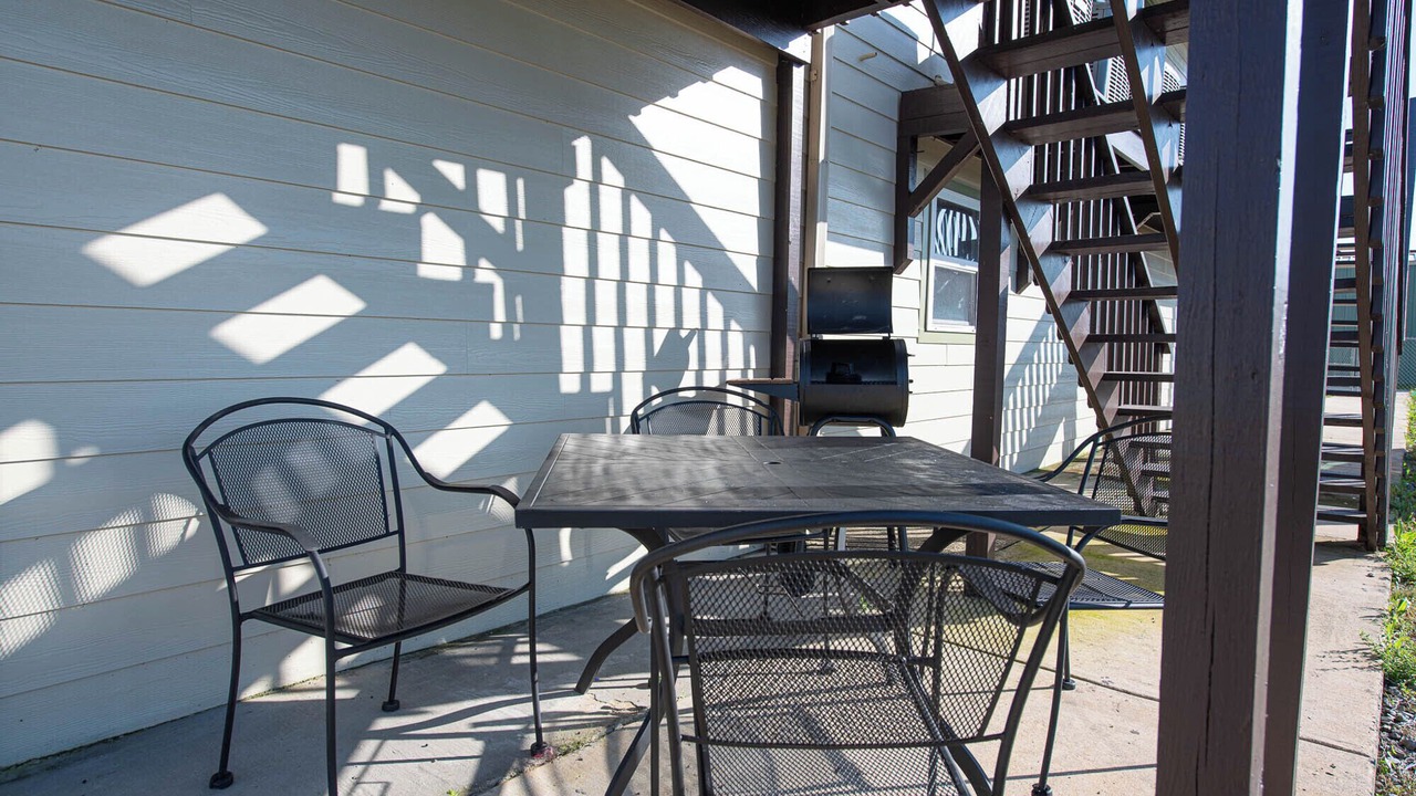 Photo of Outdoor in Intracoastal City