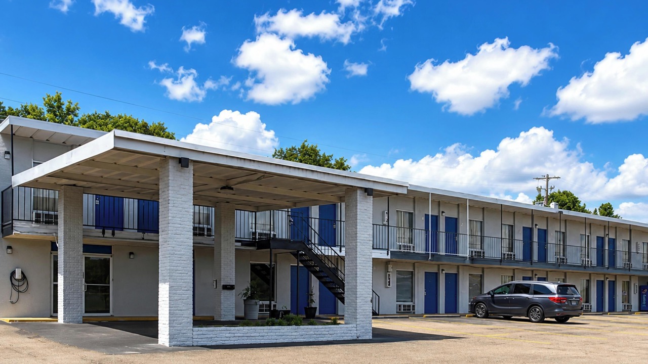 Photo of Outdoor in New Albany
