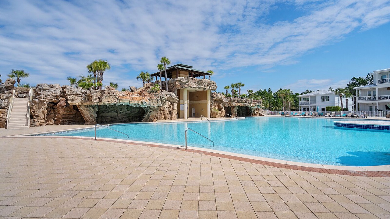 Photo of Outdoor in Gulf Place