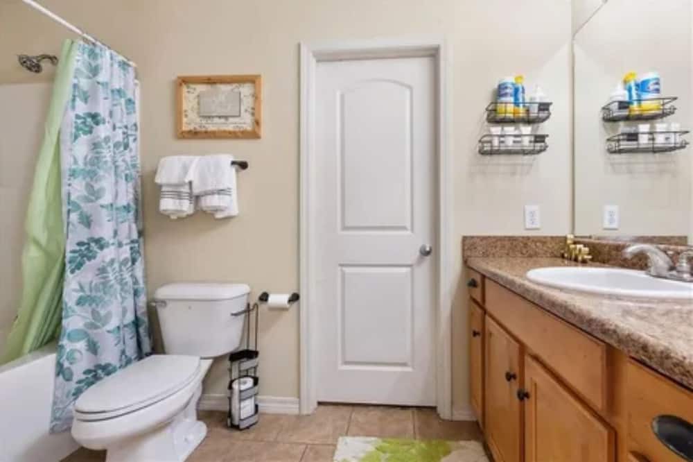 Photo of Bathroom in Mobile