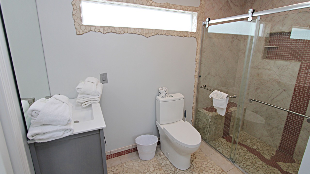 Photo of Bathroom in Fort Morgan