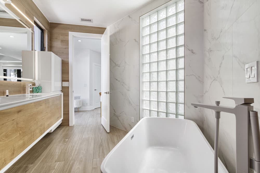 Photo of Bathroom in Downtown Fort Lauderdale