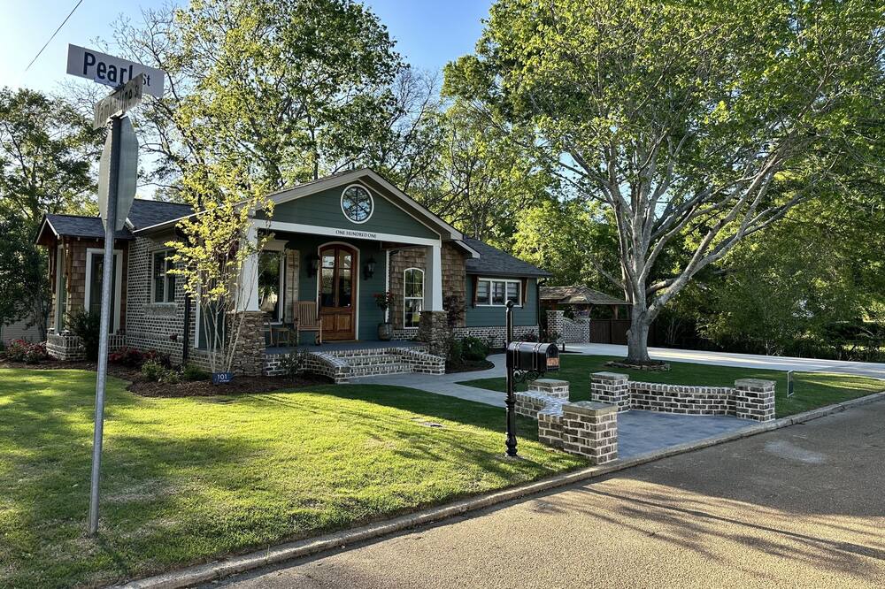 Photo of Outdoor in Brandon