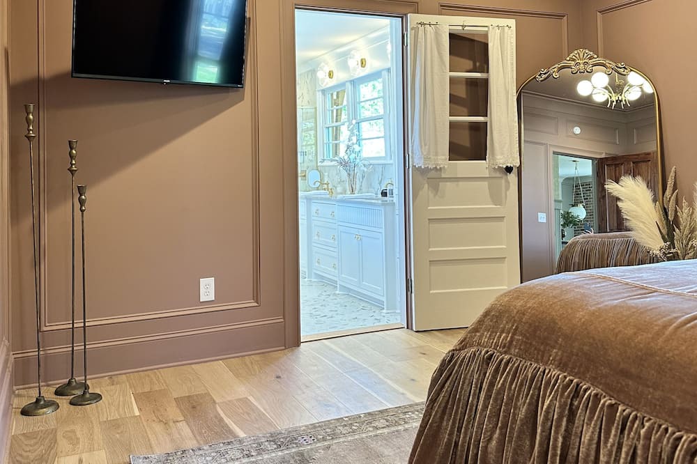 Photo of Bedroom in Brandon