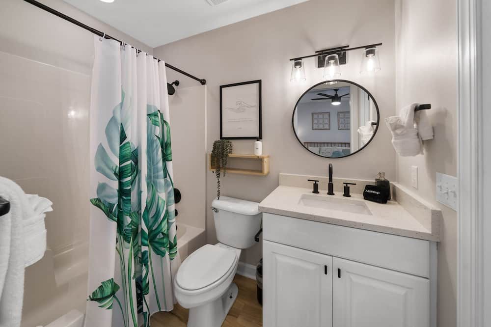 Photo of Bathroom in Kiska Beach