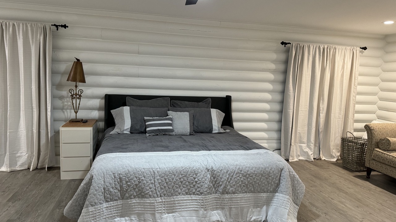 Photo of Bedroom in Lacombe