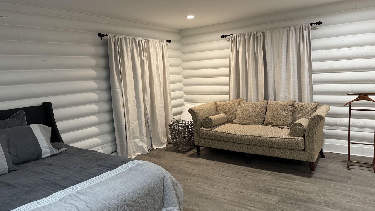 Photo of Bedroom in Lacombe