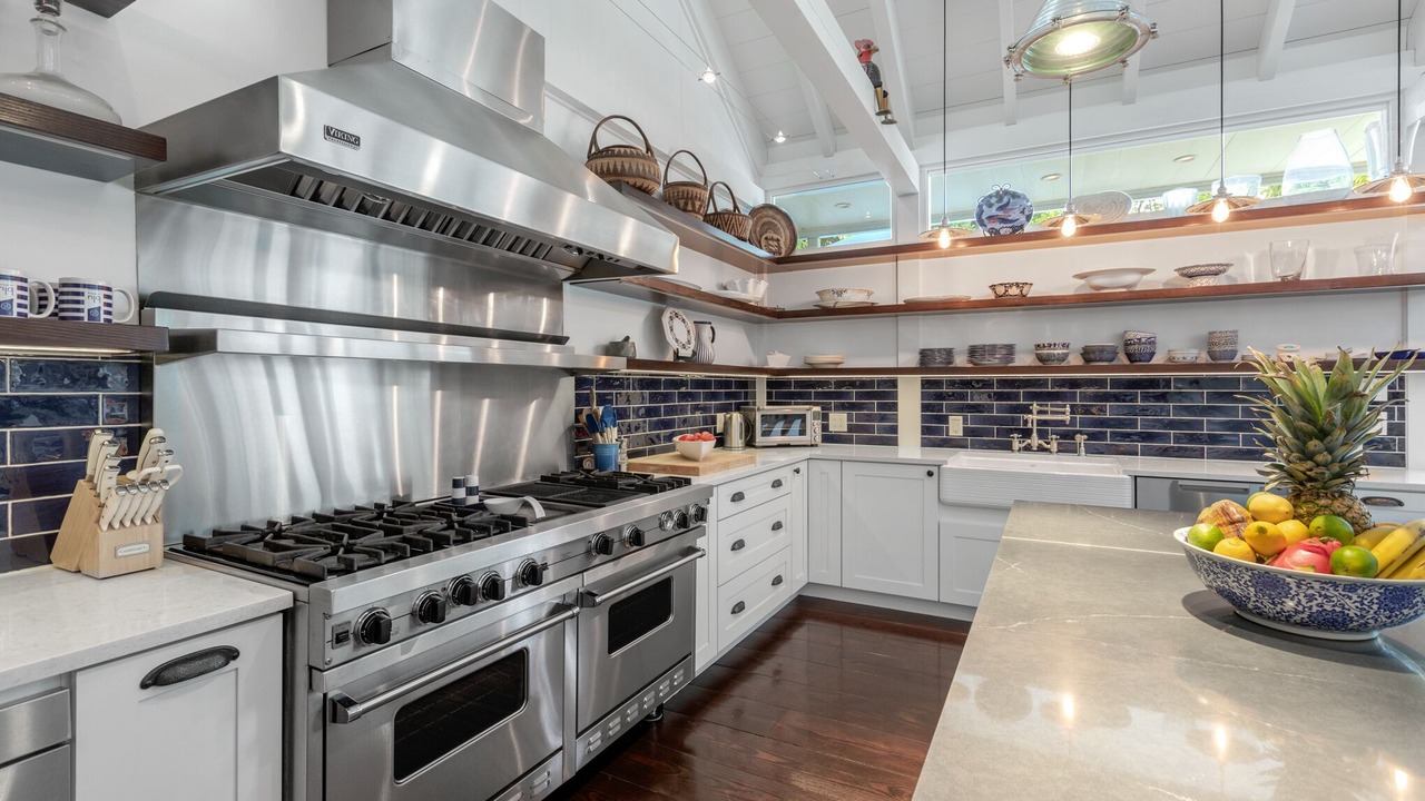 Photo of Kitchen in White Street Gallery District