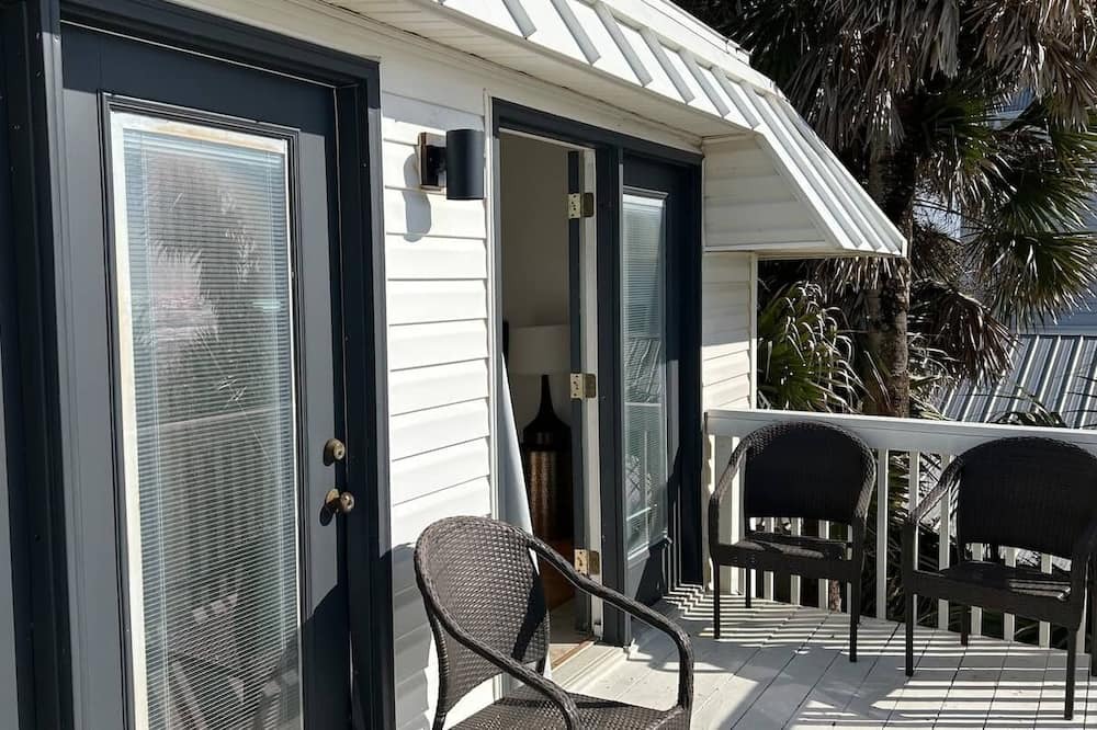 Photo of Patio Balcony in Hollywood Beach