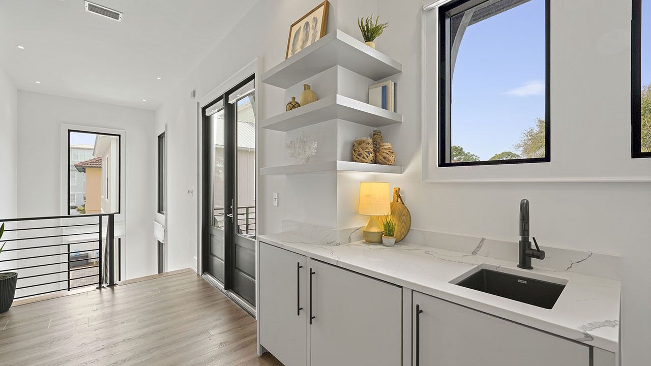 Photo of Kitchen in Emerald Waters Village