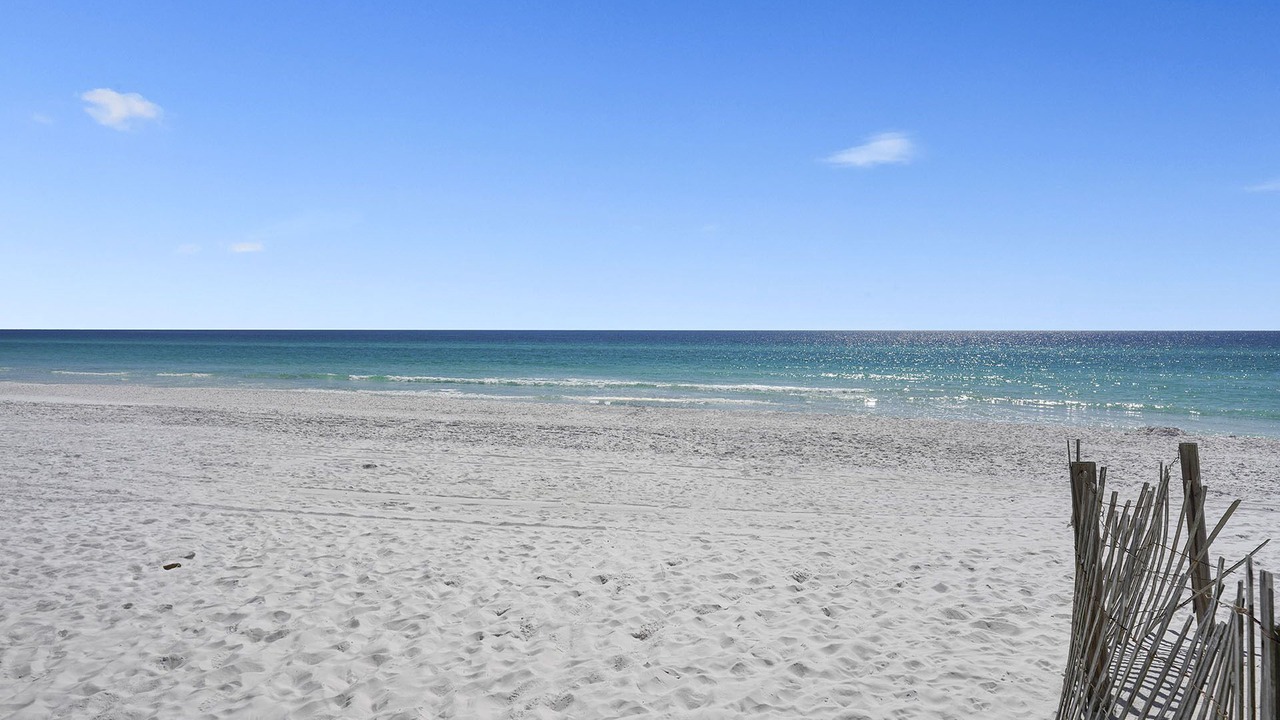 Photo of Outdoor in Emerald Waters Village