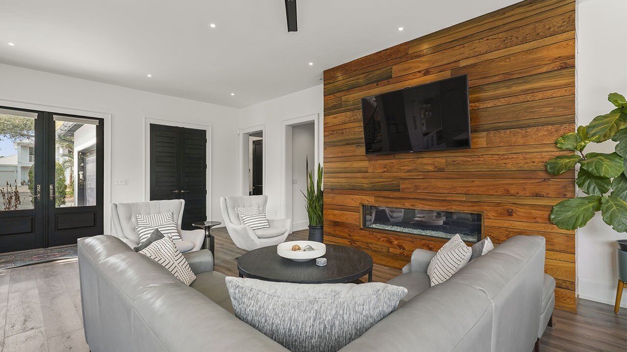 Photo of Livingroom in Emerald Waters Village