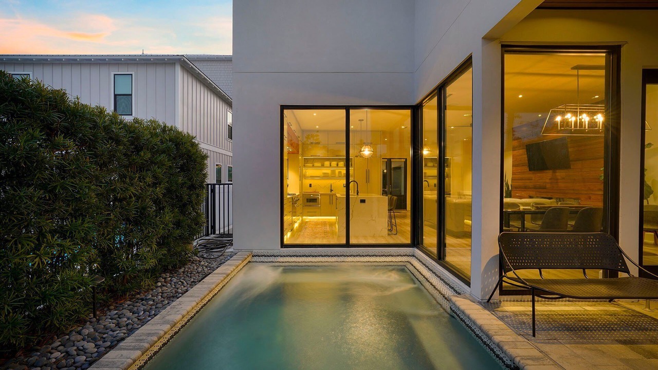 Photo of Outdoor in Emerald Waters Village