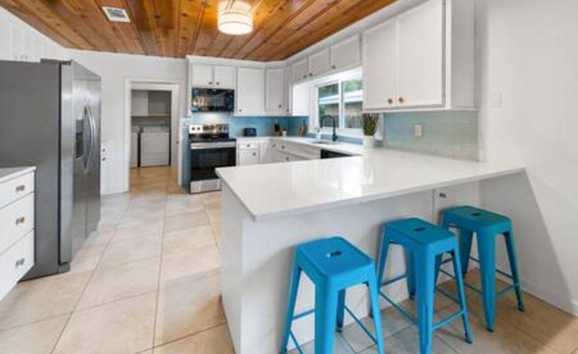 Photo of Kitchen in Kiska Beach