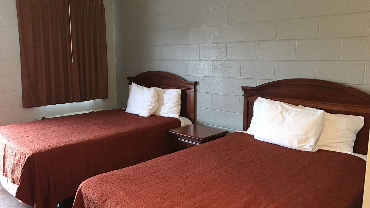 Photo of Bedroom in Crestline Heights