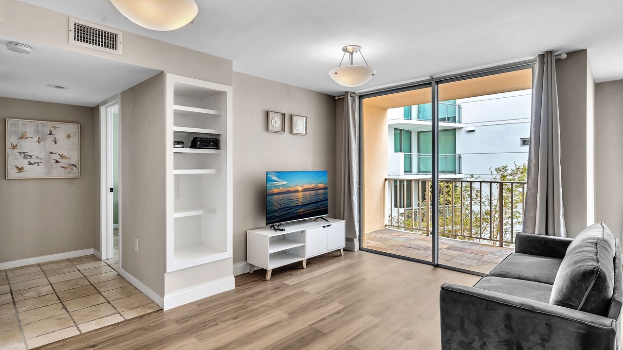 Photo of Bedroom in Bay Harbor Islands