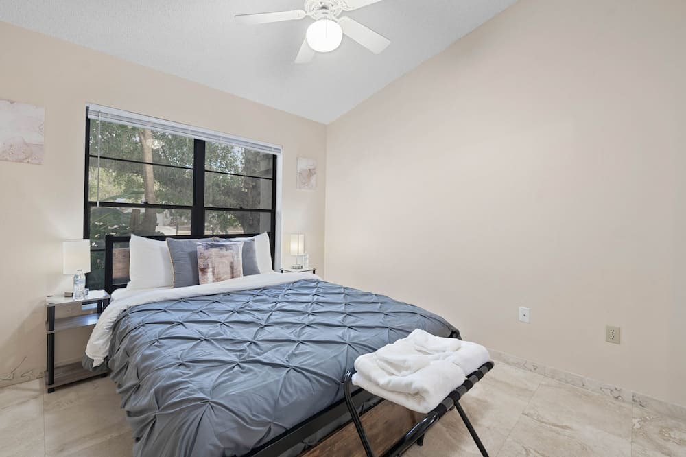 Photo of Bedroom in Fruitville