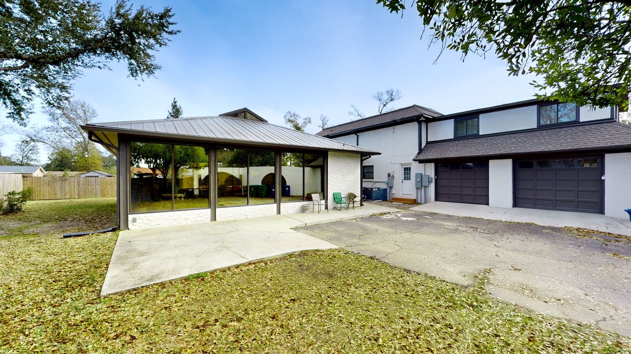 Photo of Outdoor in Foley