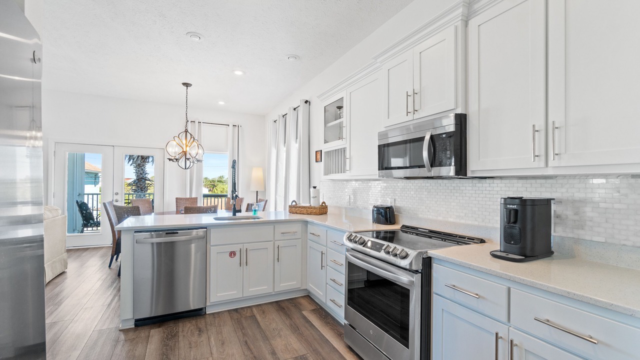 Photo of Kitchen in Laguna Beach