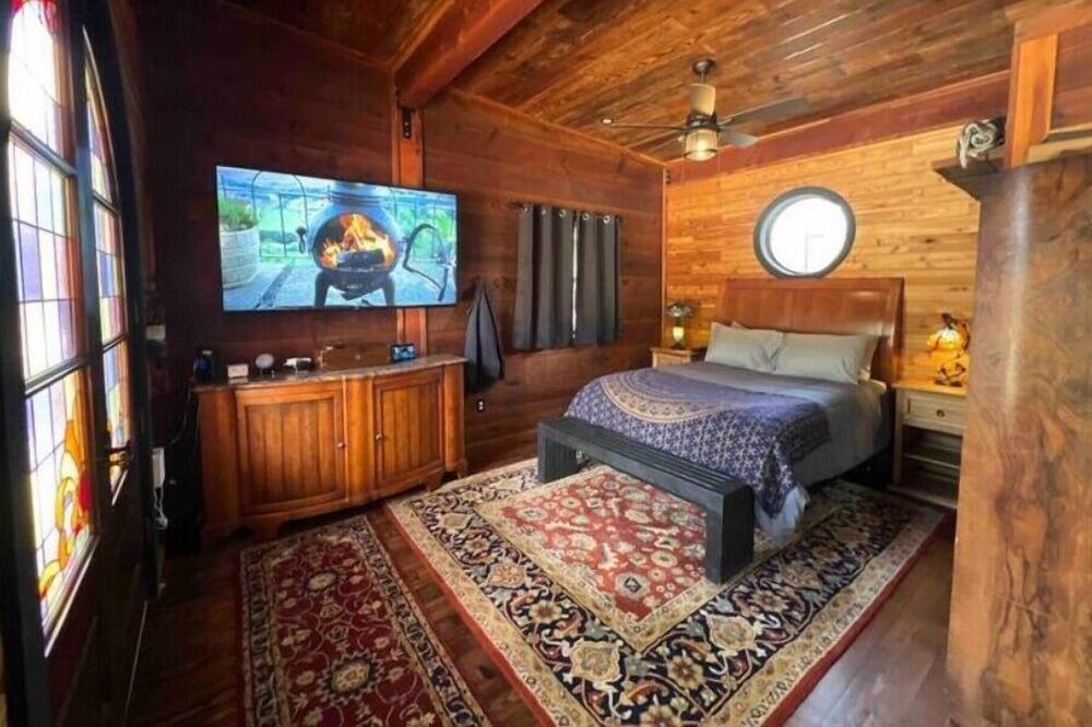Photo of Bedroom in Irene
