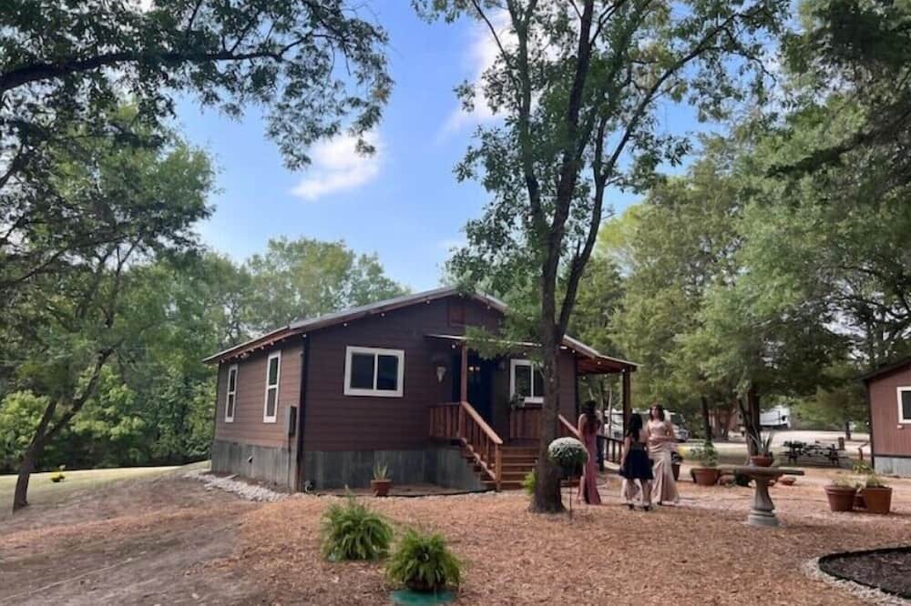 Photo of Outdoor in Irene
