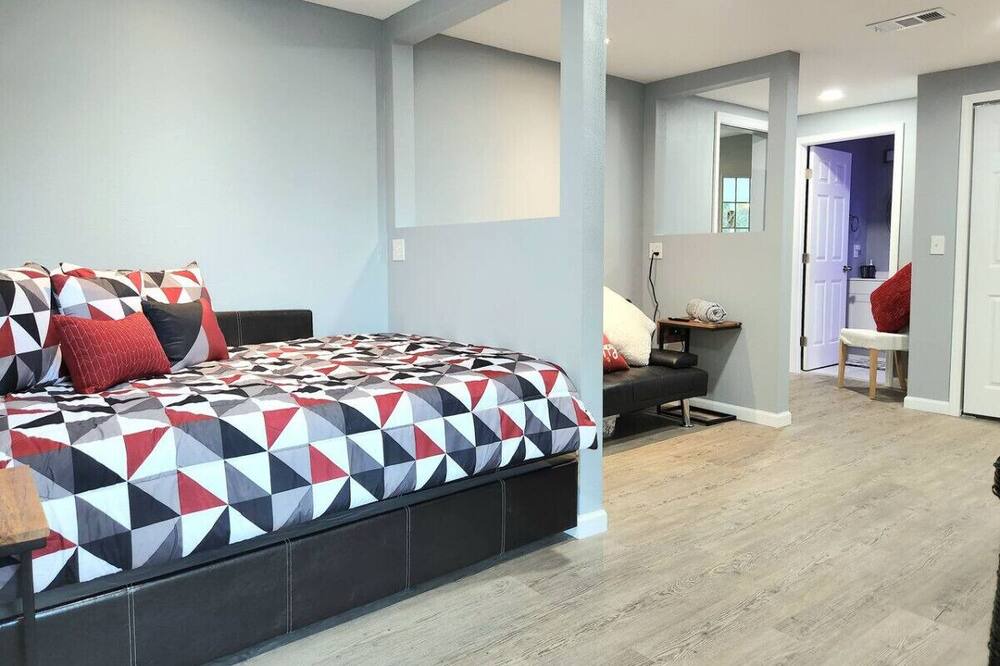 Photo of Bedroom in Parker