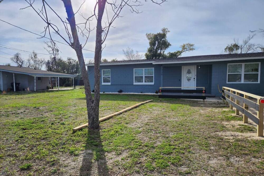 Photo of Others in Parker