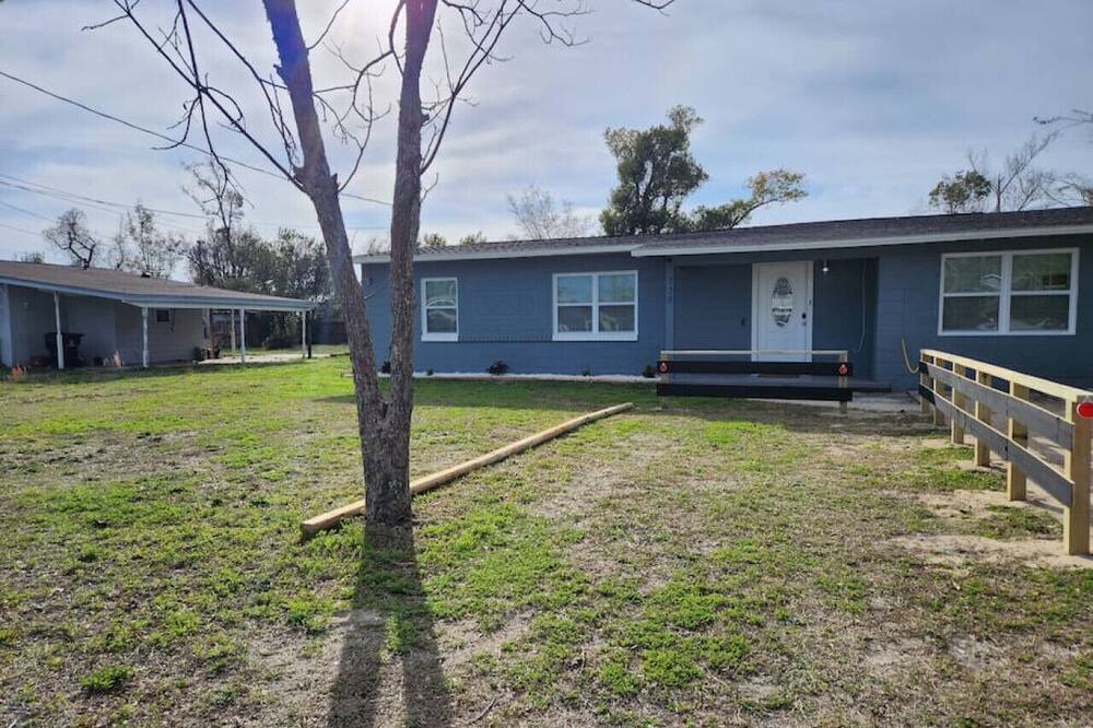 Photo of Others in Parker