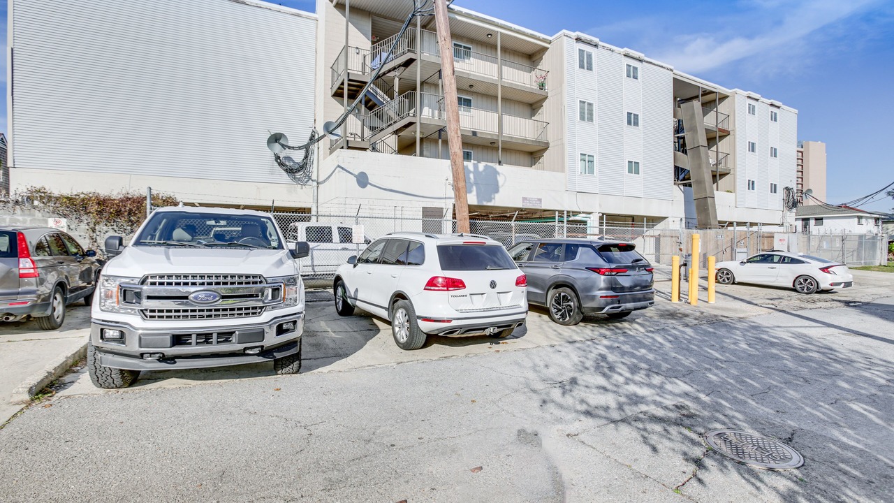 Photo of Outdoor in West End
