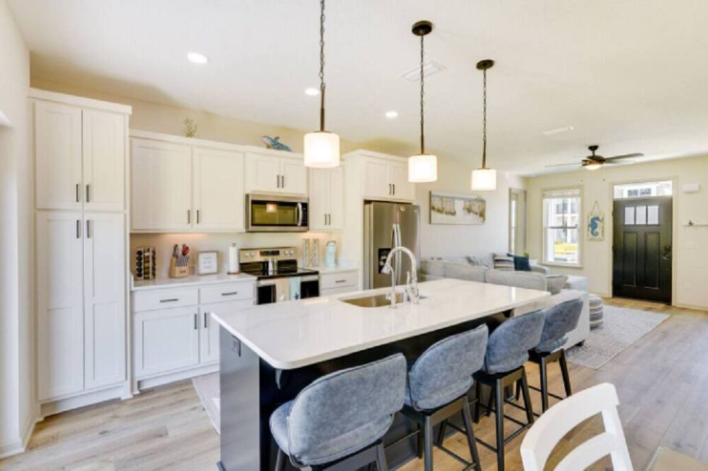 Photo of Kitchen in Cedar Grove