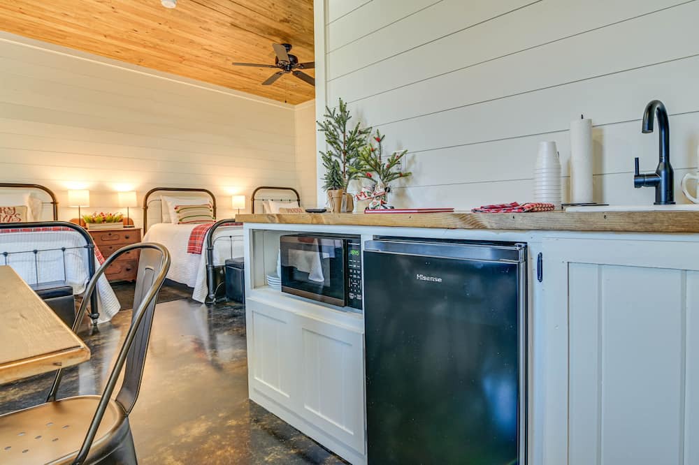 Photo of Kitchen in French Camp