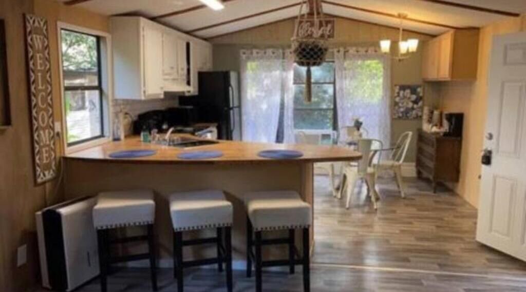 Photo of Kitchen in Lillian