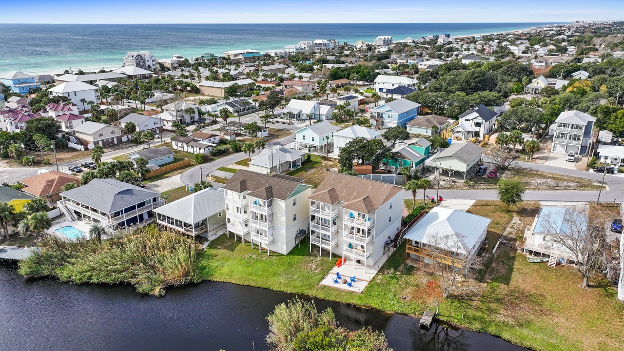Photo of Outdoor in Laguna Beach Estates
