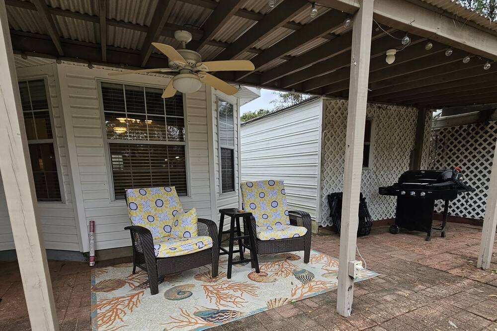 Photo of Others in Daphne