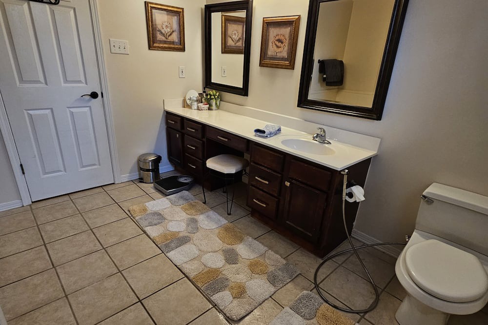 Photo of Bedroom in Daphne