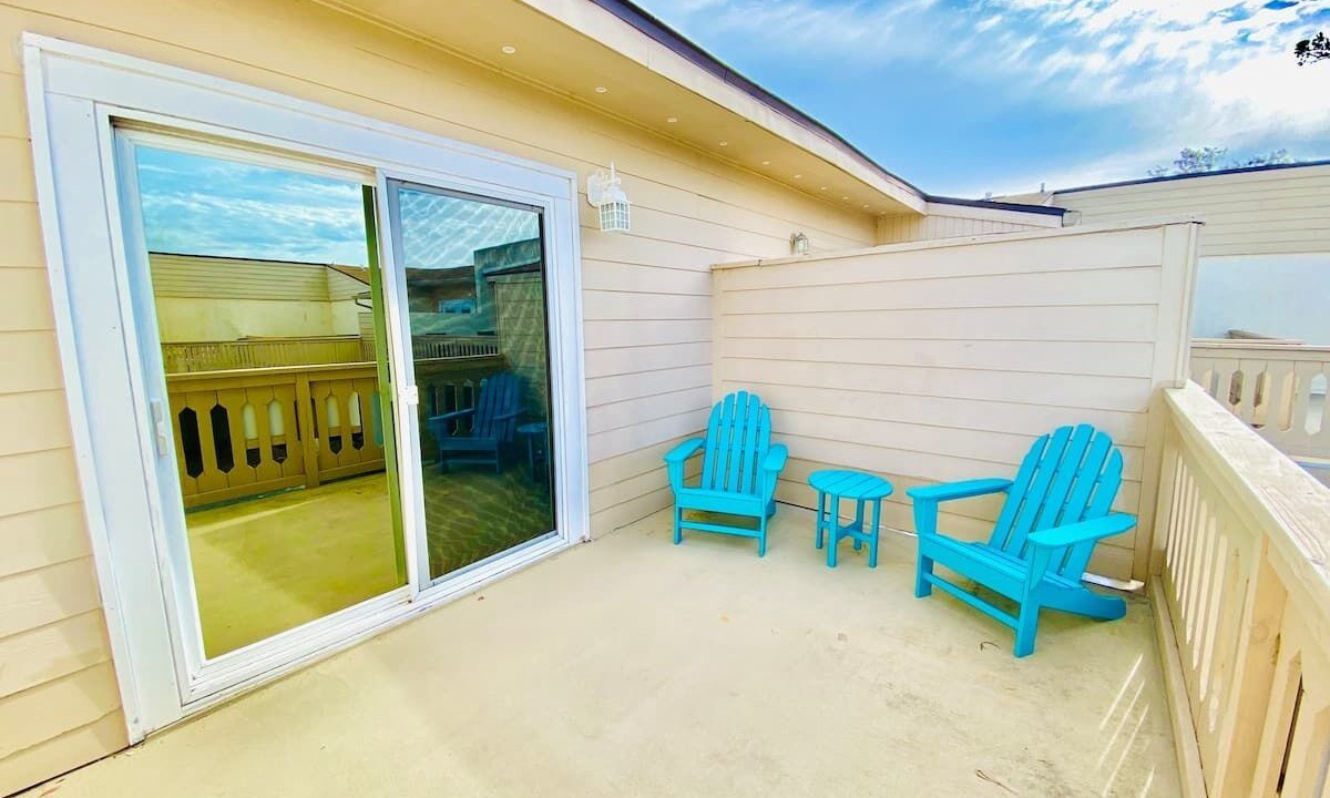 Photo of Outdoor in Summer Breeze