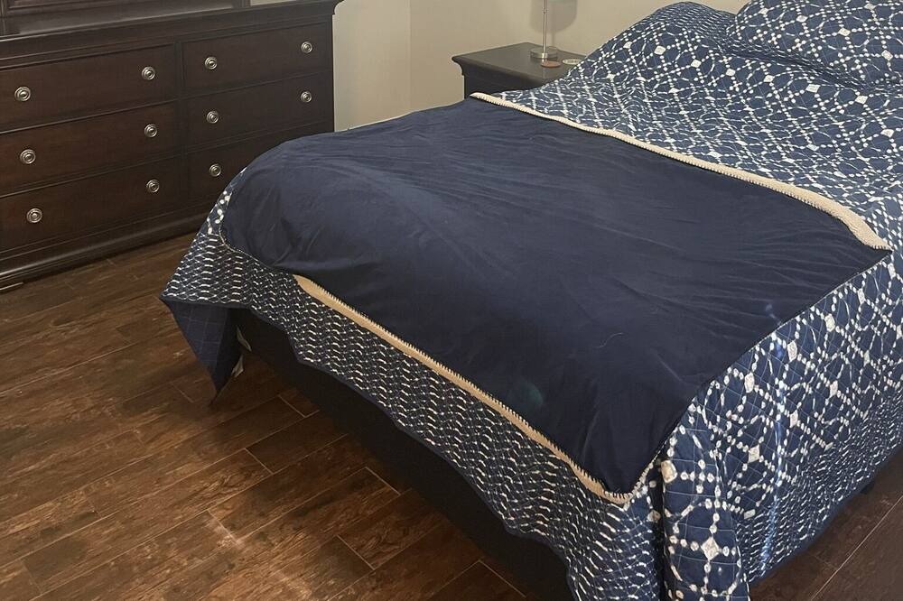 Photo of Bedroom in Mandeville