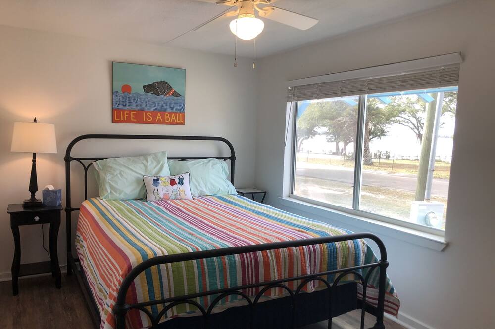 Photo of Bedroom in Parker