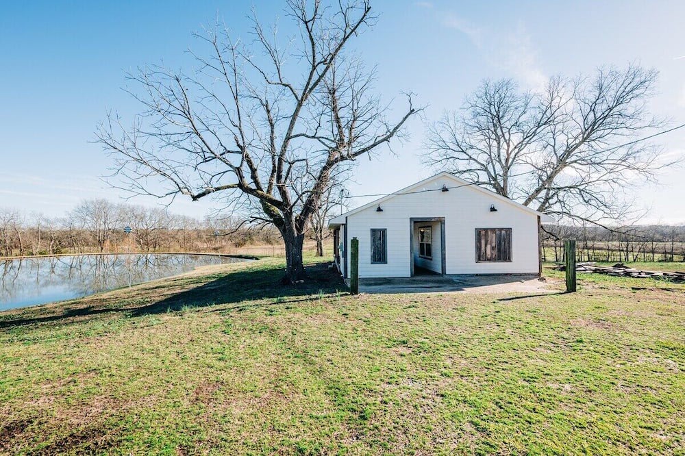 Photo of Outdoor in Starkville