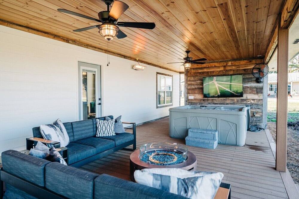 Photo of Patio Balcony in Starkville